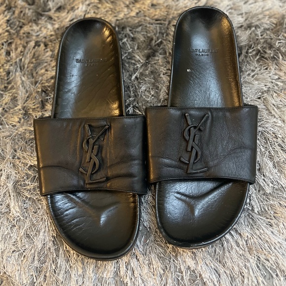 Ysl slides - Picture 1 of 4